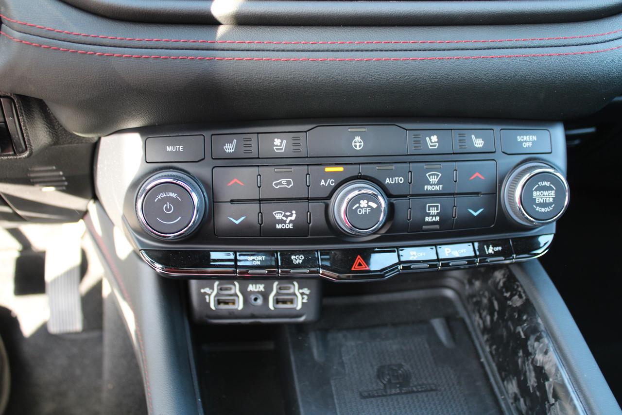 2024 Dodge Durango R/T Plus Photo