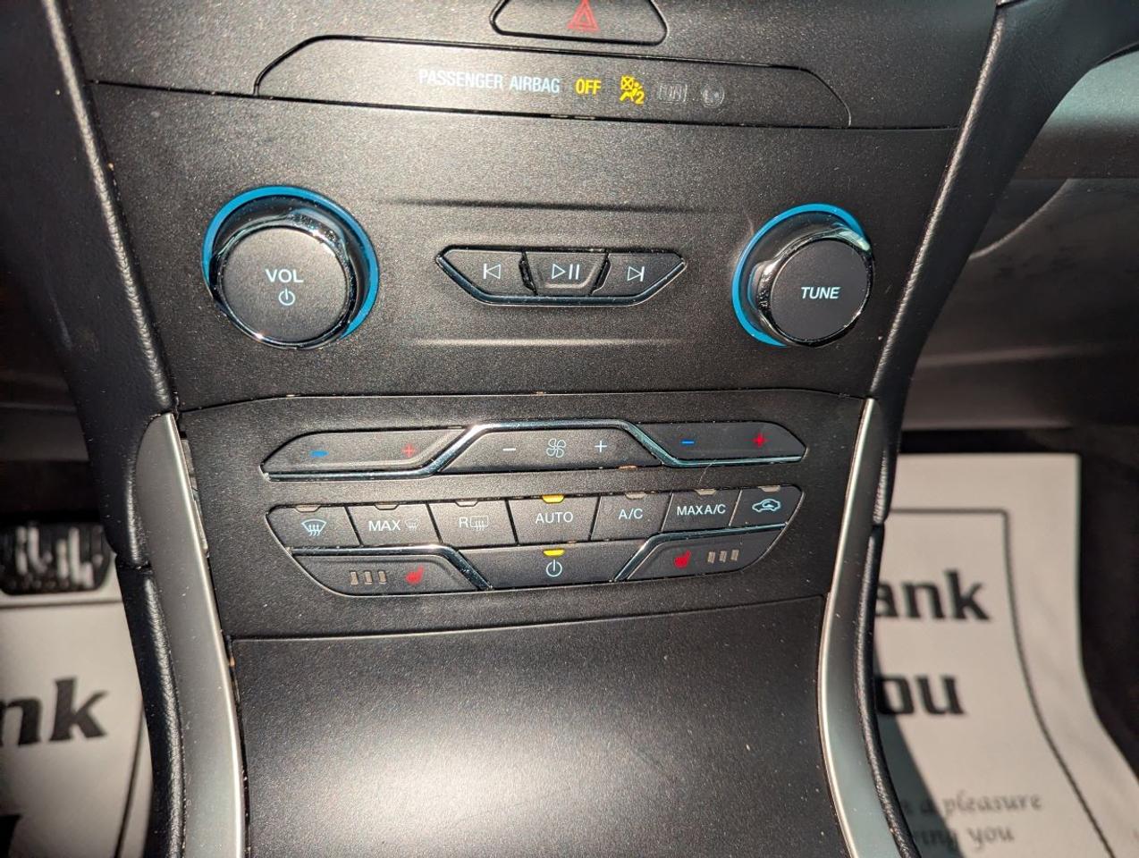 2019 Ford Edge SEL WITH NEW TIRES!! Photo