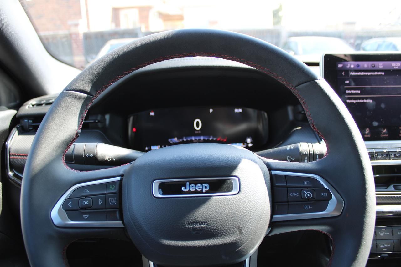 2024 Jeep Compass Trailhawk Photo