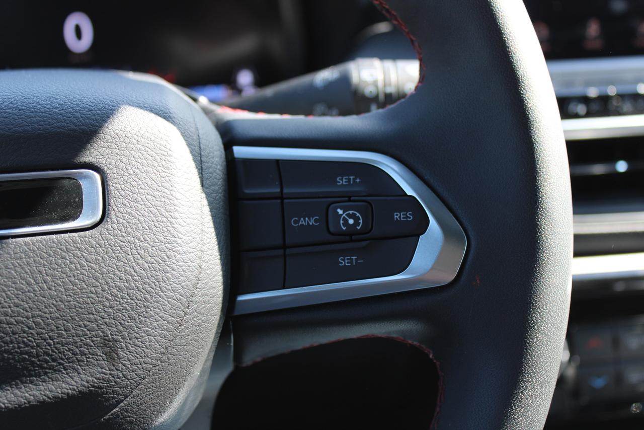 2024 Jeep Compass Trailhawk Photo