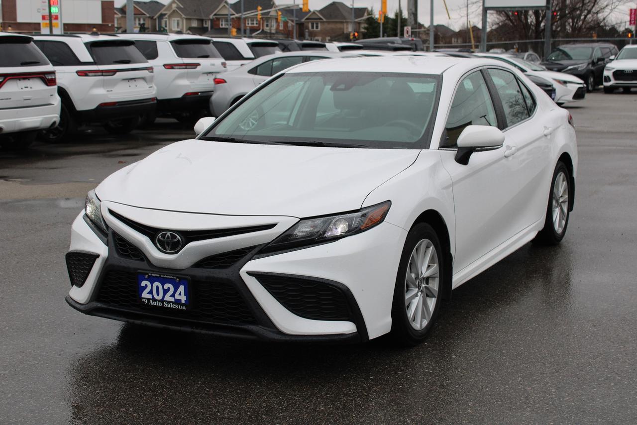 2024 Toyota Camry SE Auto Photo