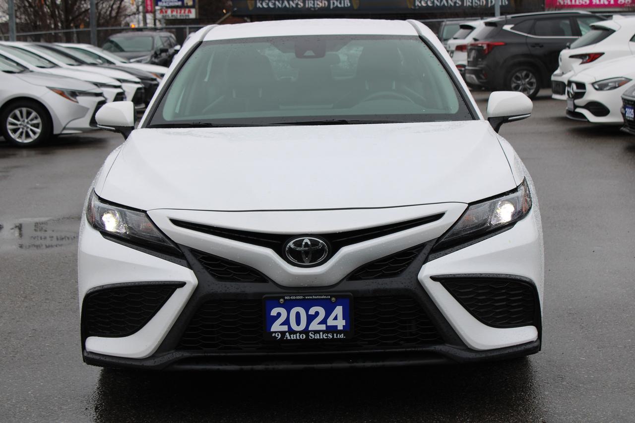 2024 Toyota Camry SE Auto Photo3
