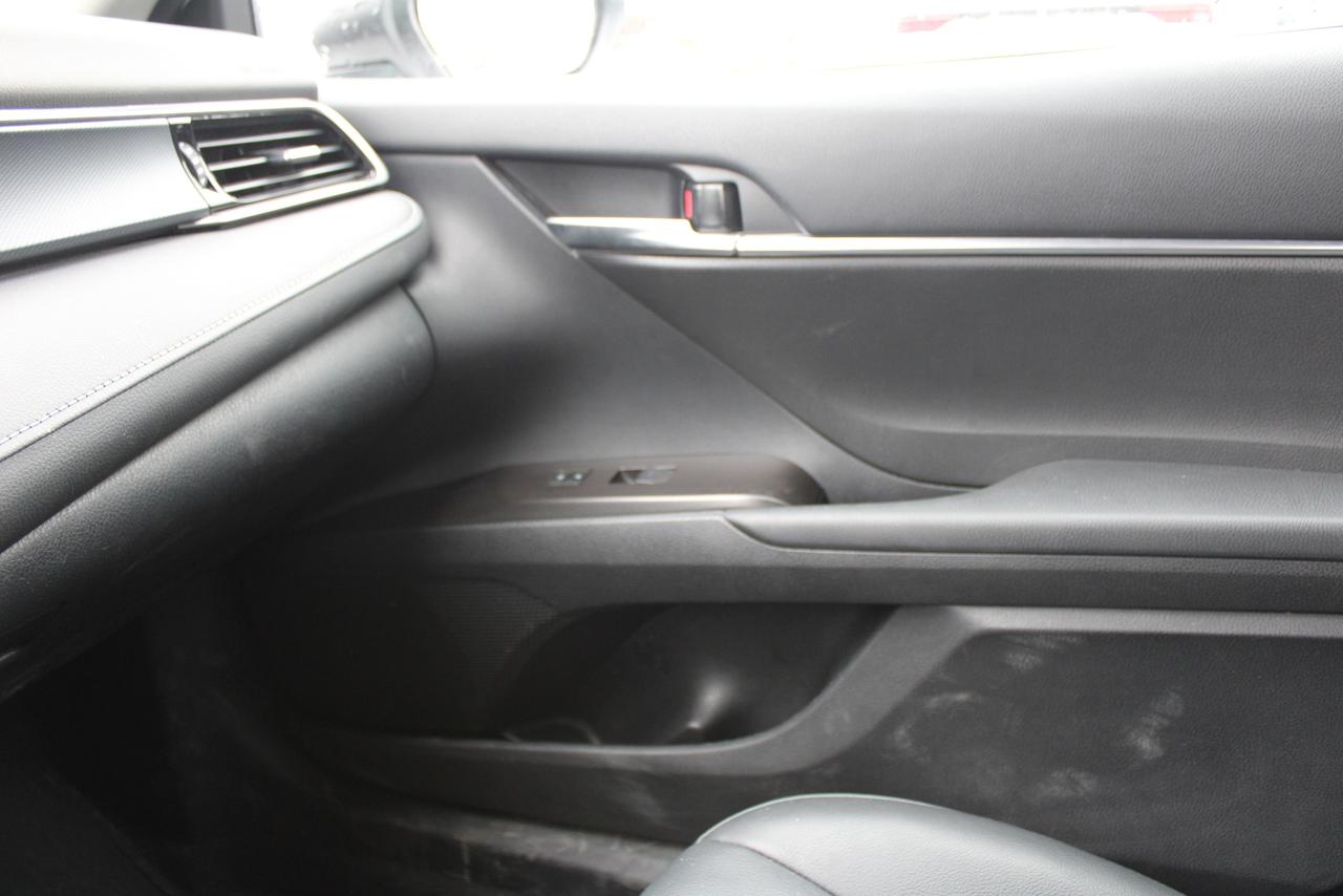 2024 Toyota Camry SE Auto Photo