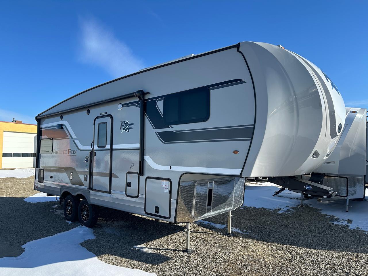 Used 2025 Arctic Fox Grande Ronde 27-5L  for sale in Camrose, AB