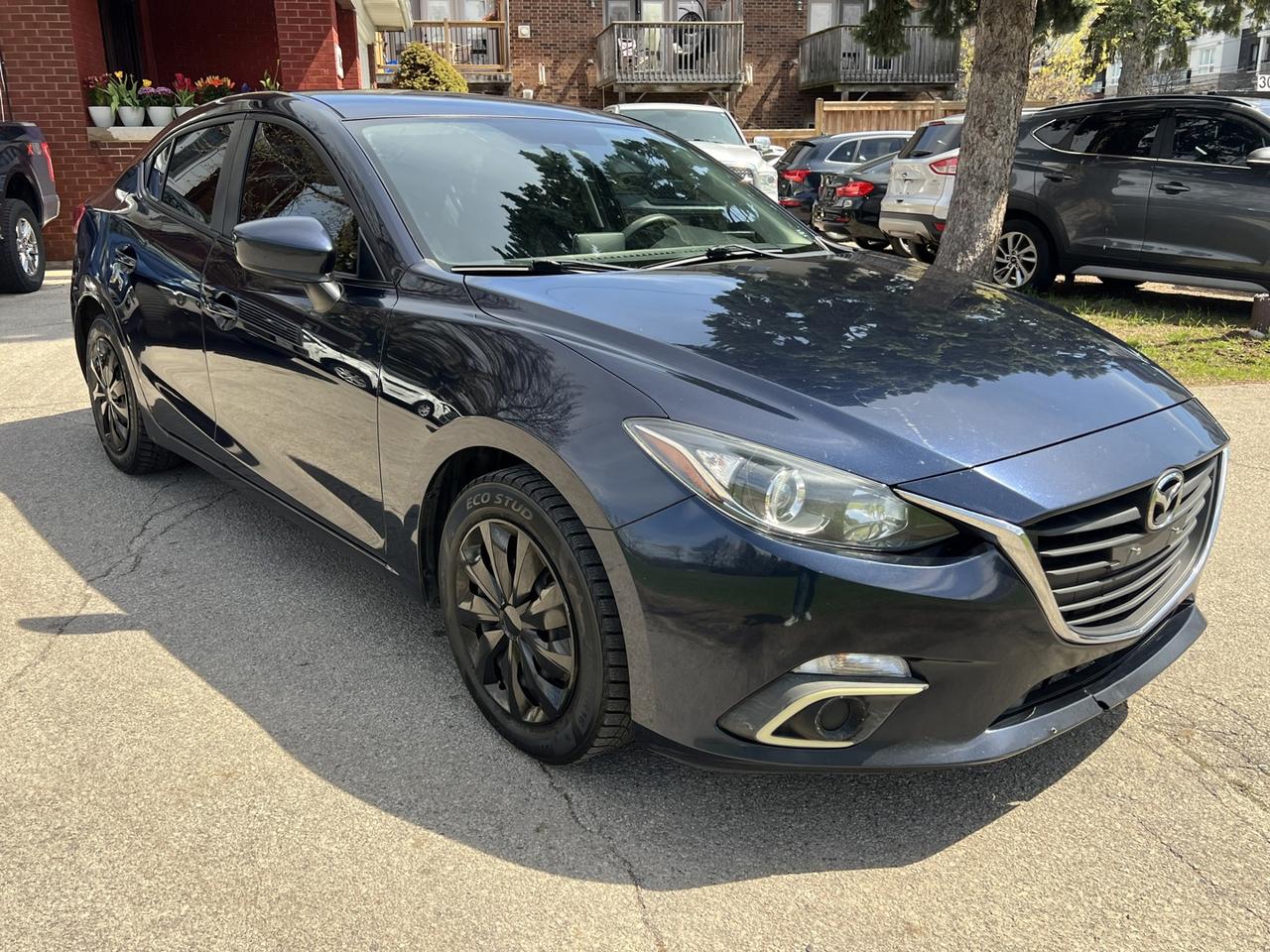 2016 Mazda MAZDA3 i Sport AT 4-Door Photo