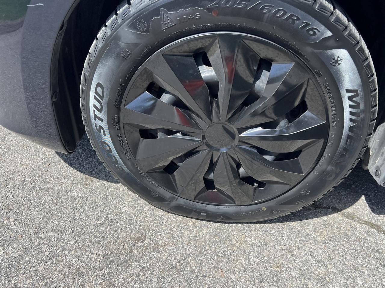 2016 Mazda MAZDA3 i Sport AT 4-Door Photo