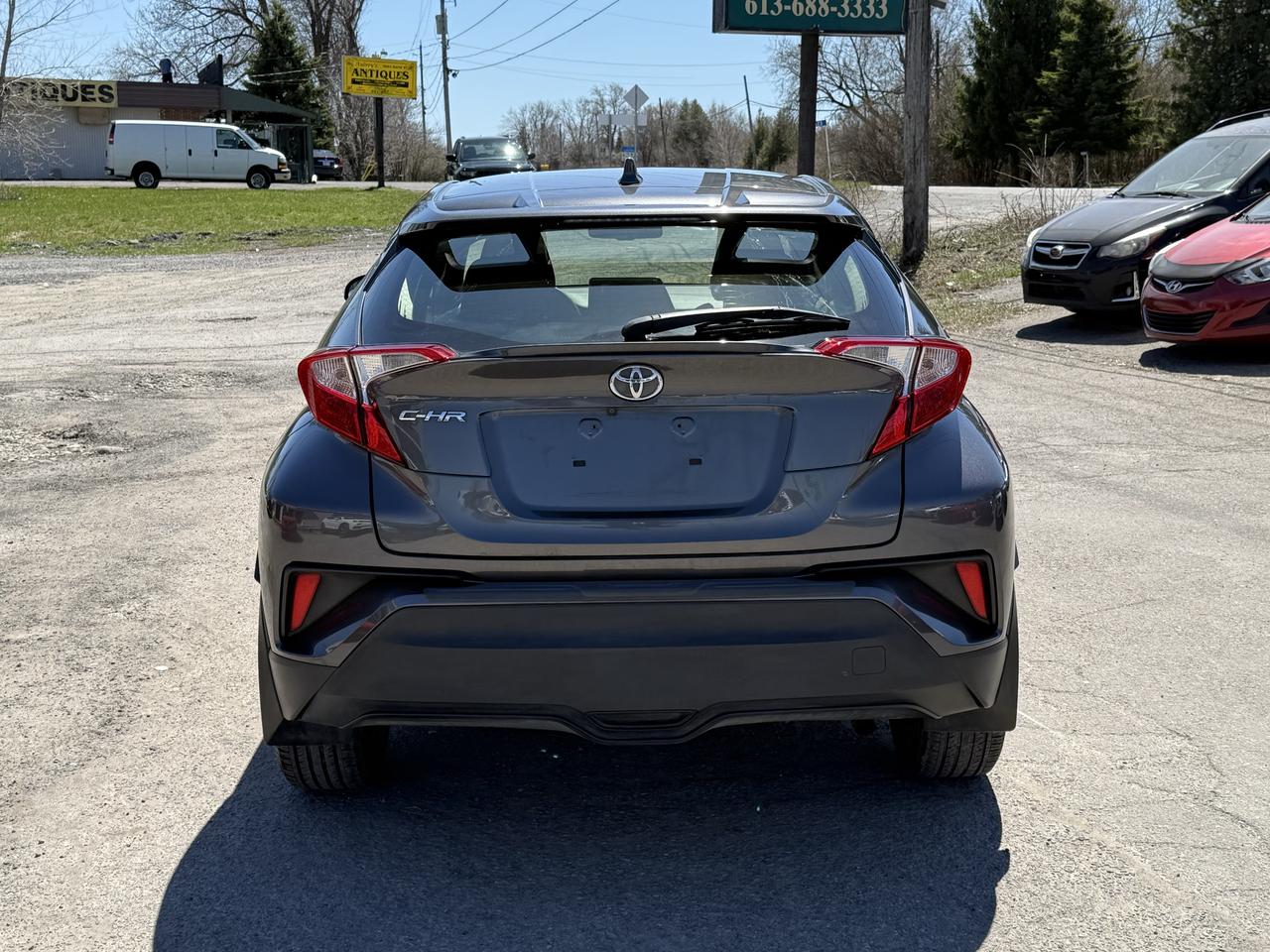 2019 Toyota C-HR C-HR LE FWD Photo3
