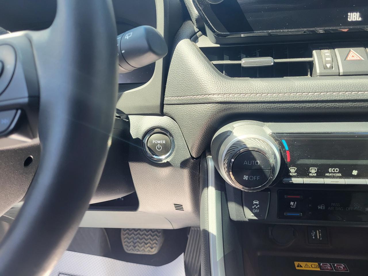 2023 Toyota RAV4 Hybrid Limited Photo