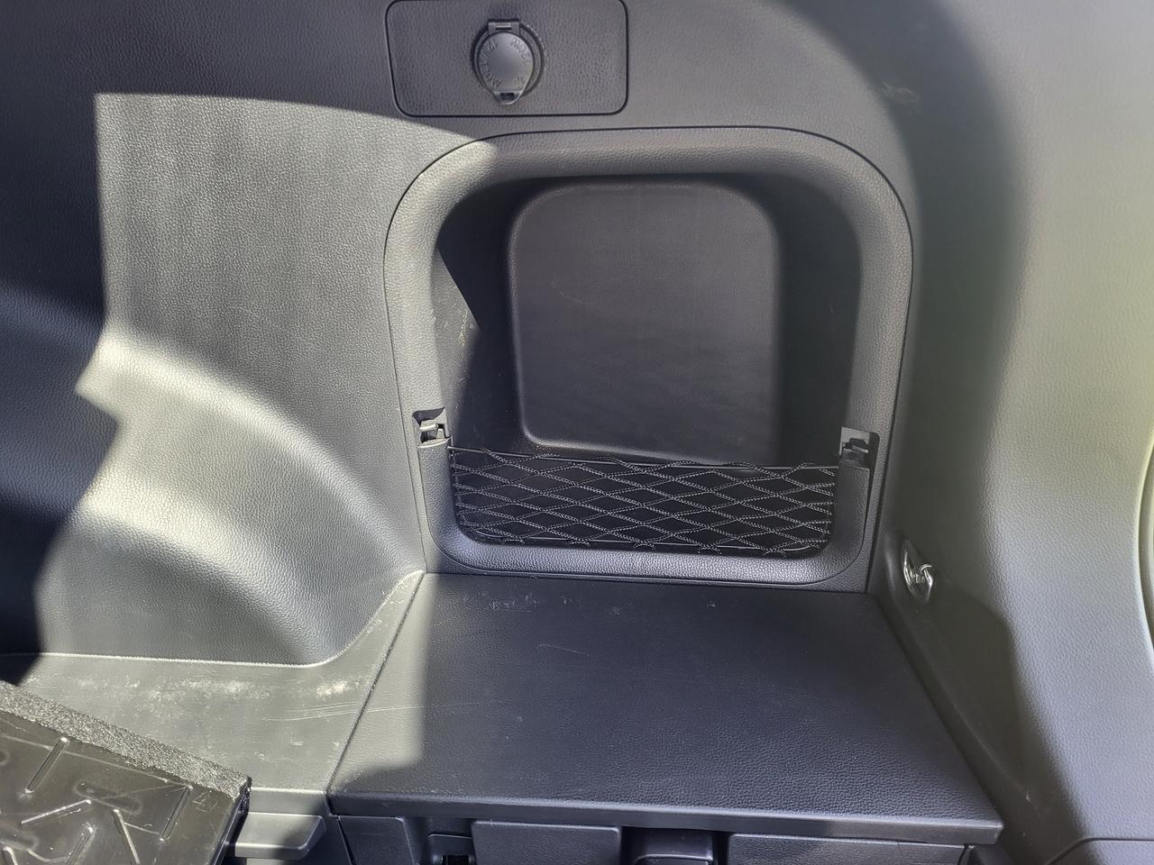 2023 Toyota RAV4 Hybrid Limited Photo