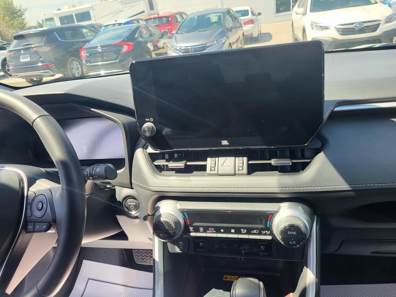 2023 Toyota RAV4 Hybrid Limited Photo