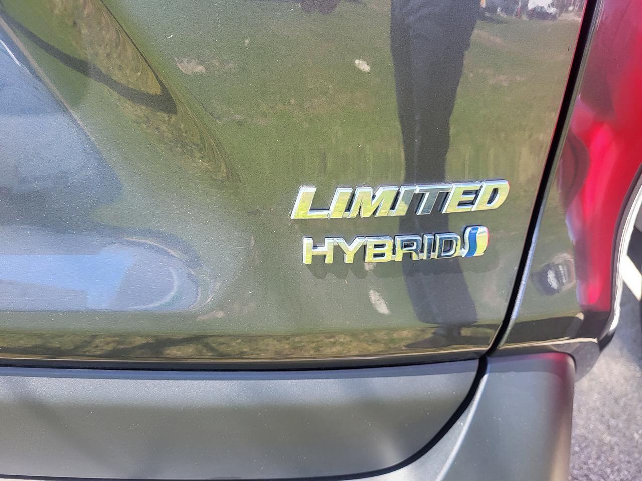 2023 Toyota RAV4 Hybrid Limited Photo