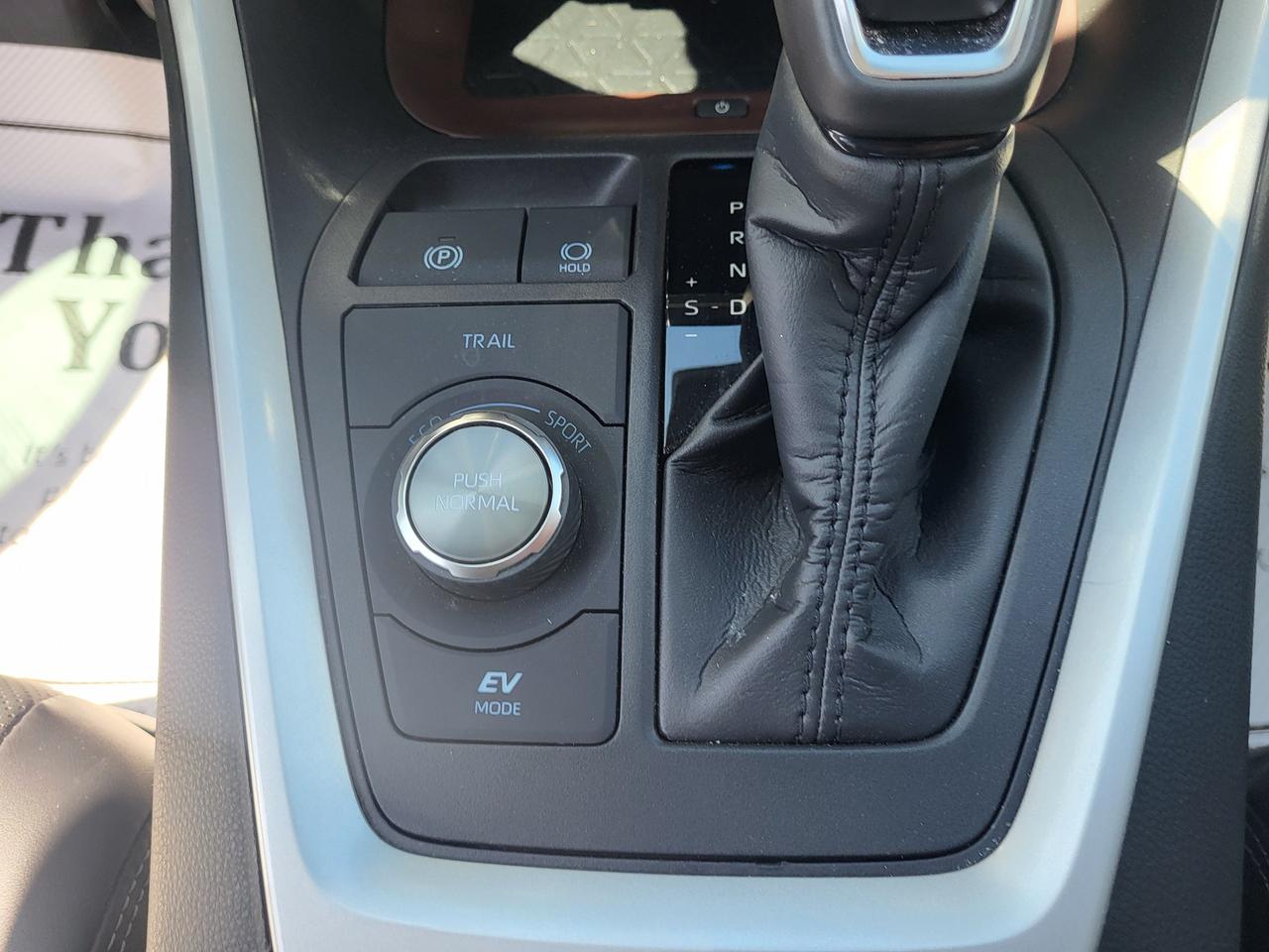 2023 Toyota RAV4 Hybrid Limited Photo