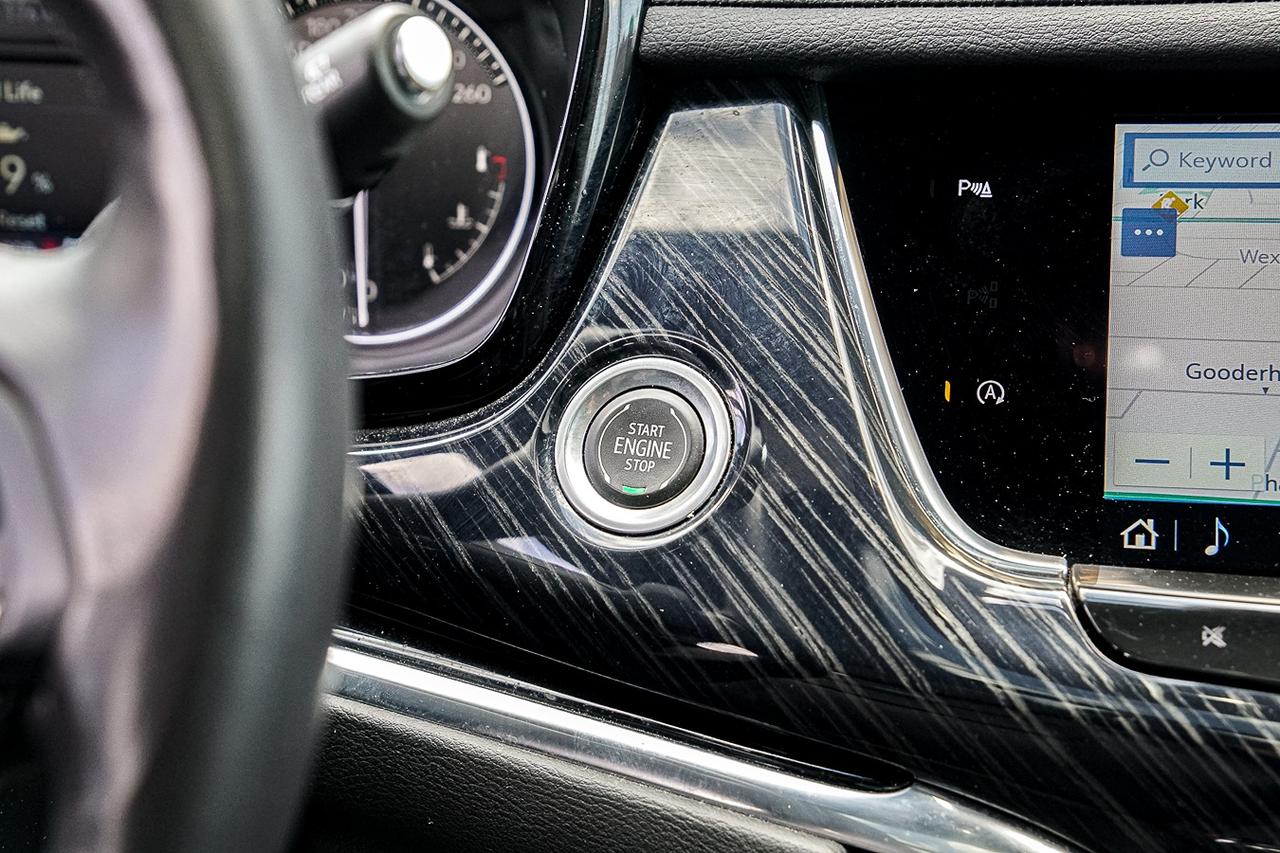 2023 Cadillac XT6 Premium Luxury |AWD|6 PASS| NAVI|PANO|CAM|LOW KM!! Photo