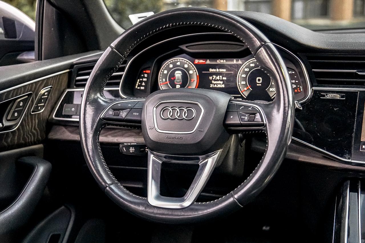 2019 Audi Q8 Progressiv S-LINE QUATTRO| NAVI | 360 CAM | PANO | Photo