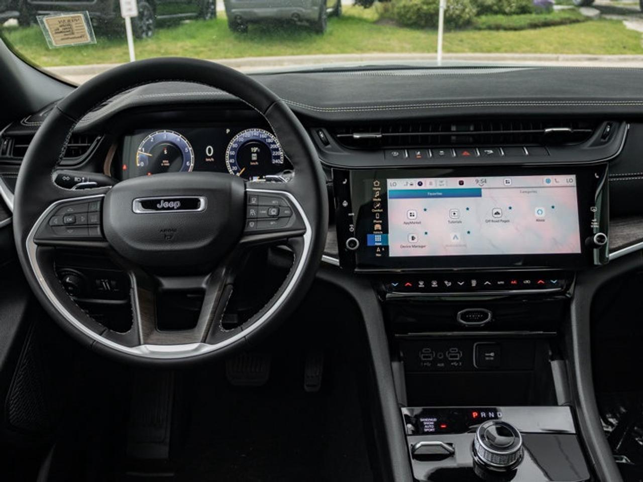 2026 Jeep Grand Cherokee Limited Photo