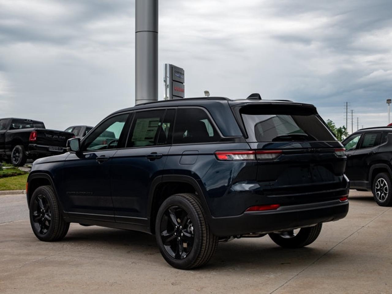 2026 Jeep Grand Cherokee Limited Photo