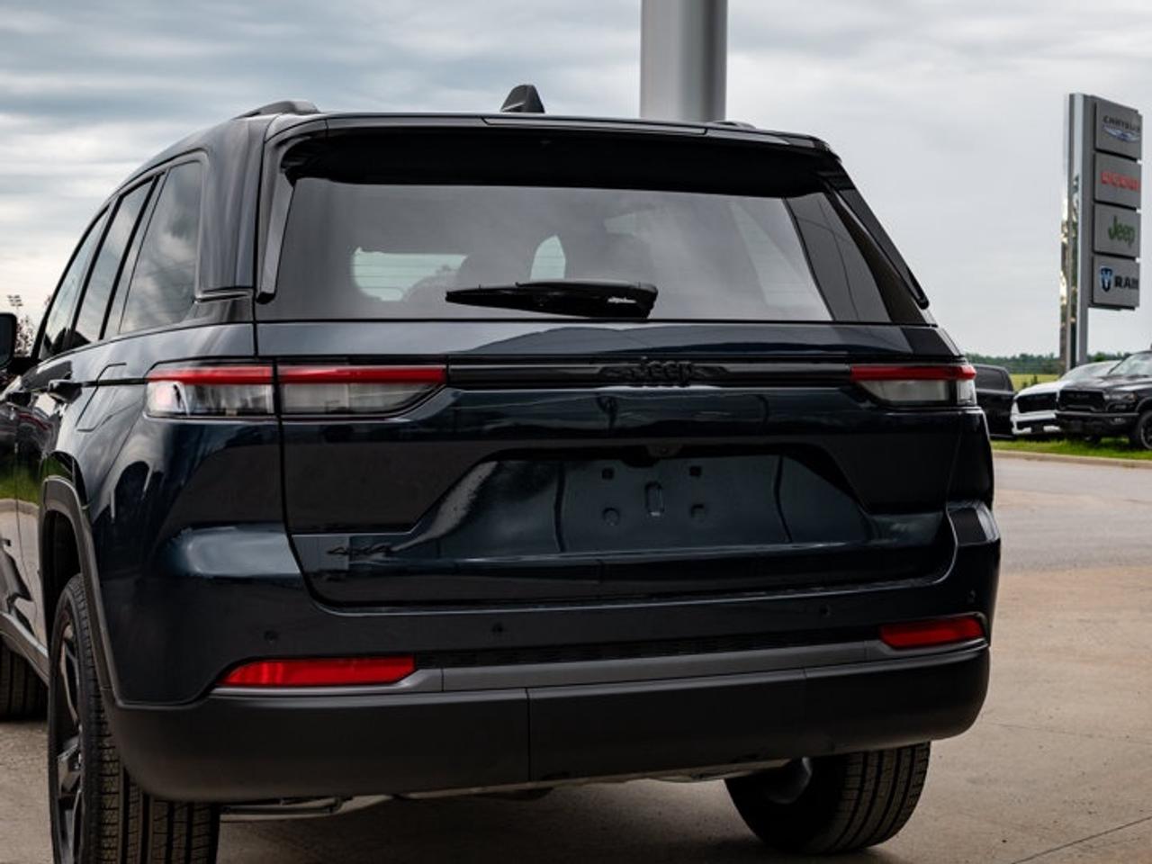 2026 Jeep Grand Cherokee Limited Photo