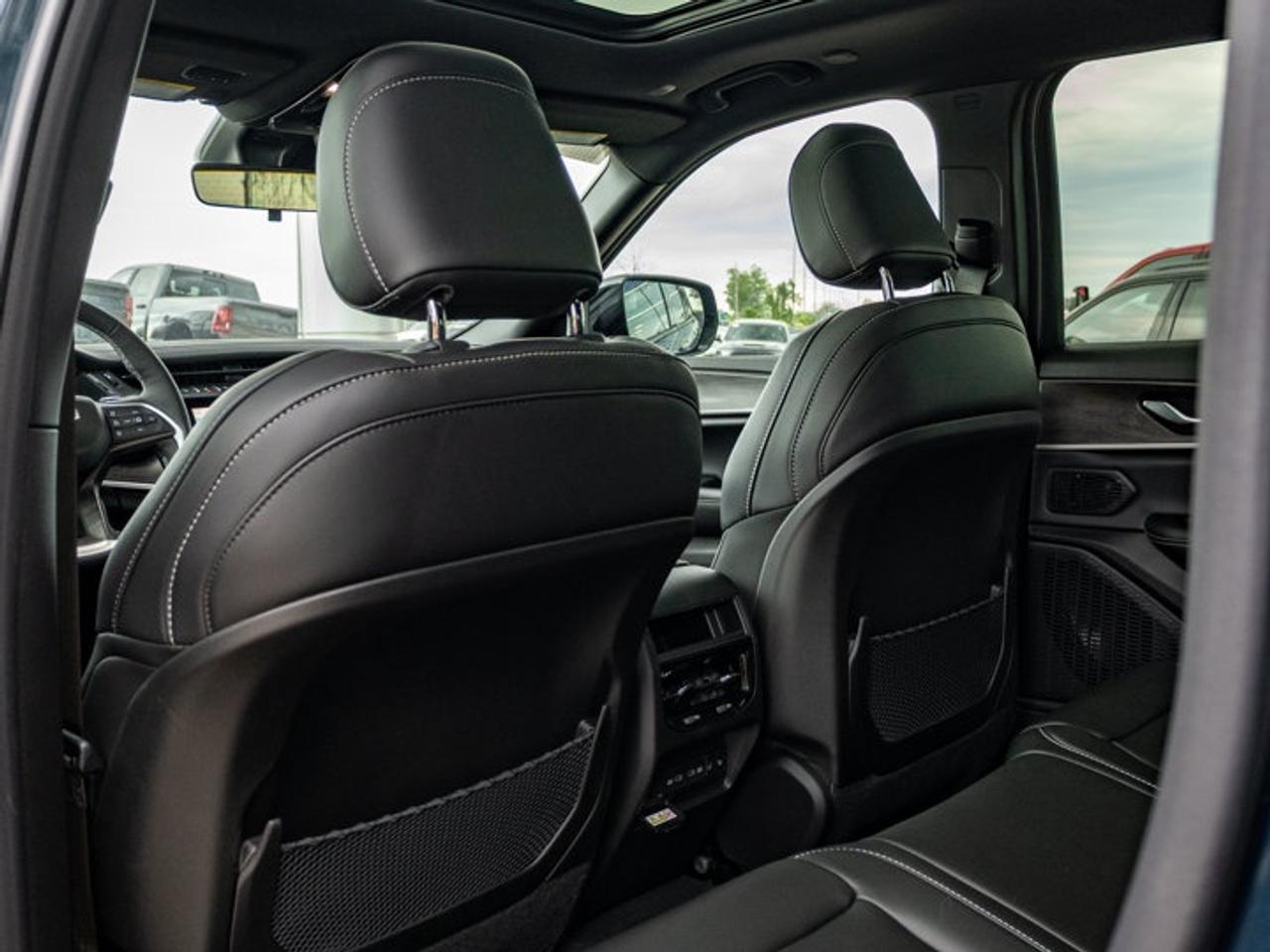 2026 Jeep Grand Cherokee Limited Photo