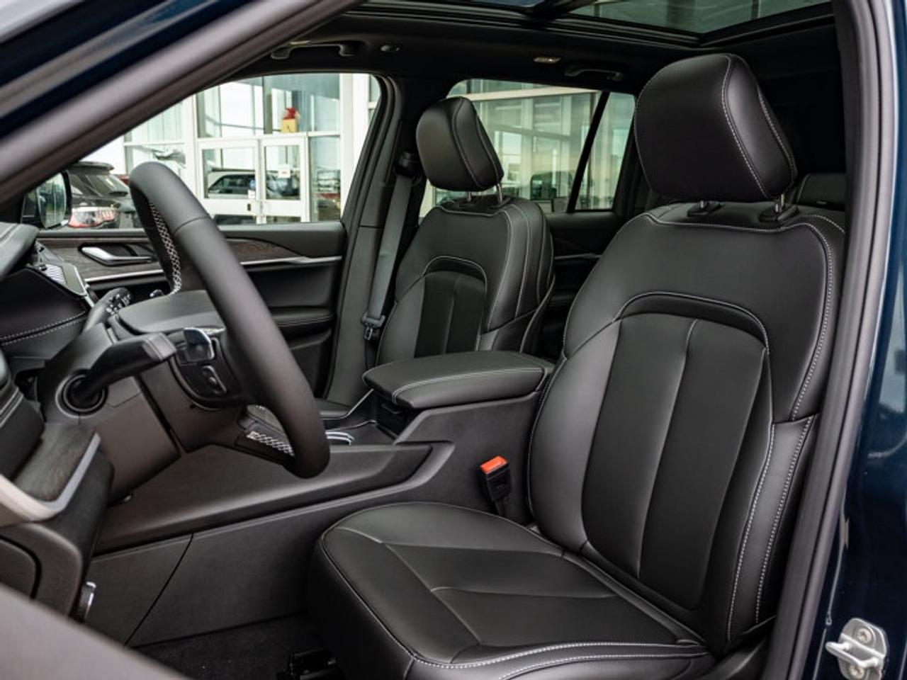 2026 Jeep Grand Cherokee Limited Photo