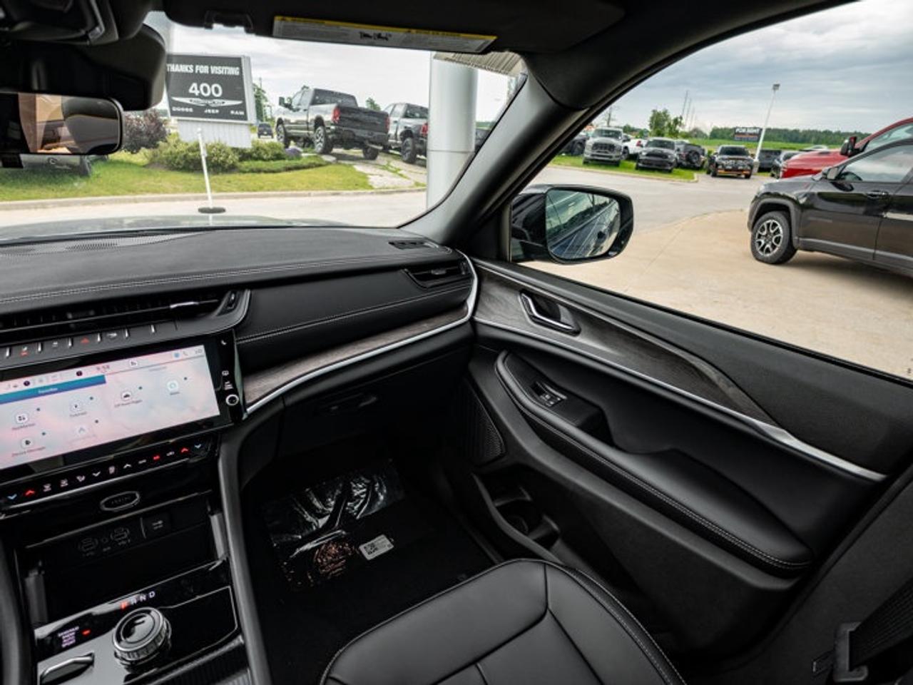 2026 Jeep Grand Cherokee Limited Photo