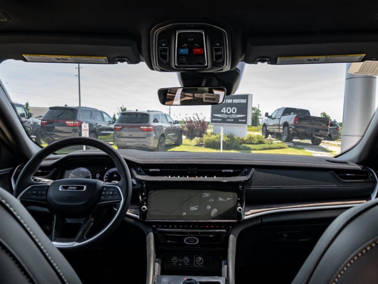 2026 Jeep Grand Cherokee L ALTITUDE Photo