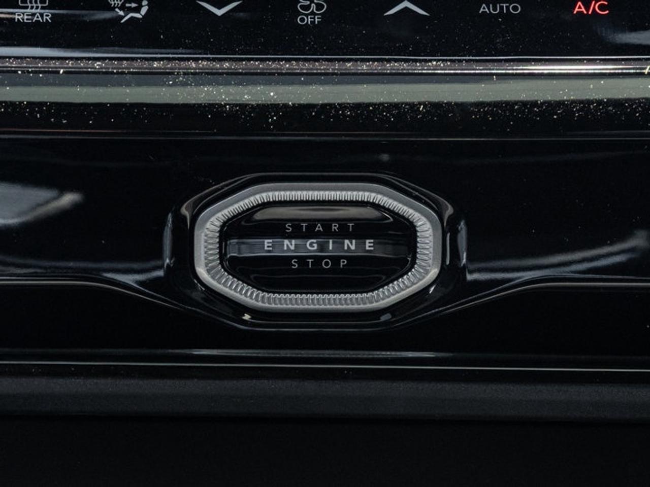 2026 Jeep Grand Cherokee L ALTITUDE Photo