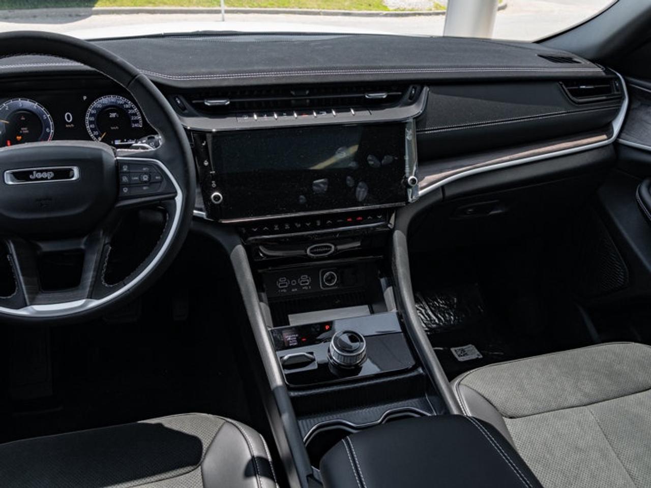 2026 Jeep Grand Cherokee L ALTITUDE Photo