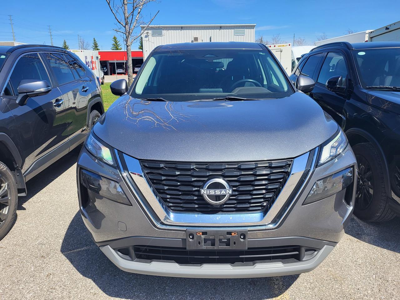 2023 Nissan Rogue S Photo2