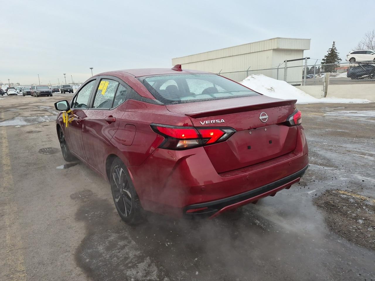 2024 Nissan Versa SR Photo
