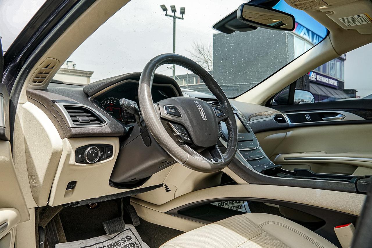 2014 Lincoln MKZ Reserve 3.7 AWD |NAVI|SUNROOF|LEATHER INT| HEATED| Photo