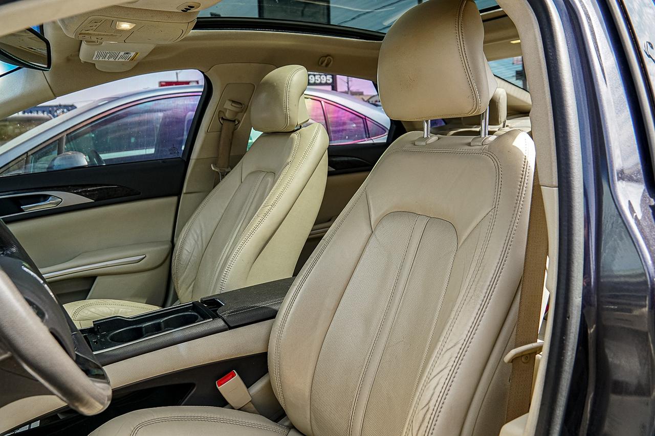 2014 Lincoln MKZ Reserve 3.7 AWD |NAVI|SUNROOF|LEATHER INT| HEATED| Photo
