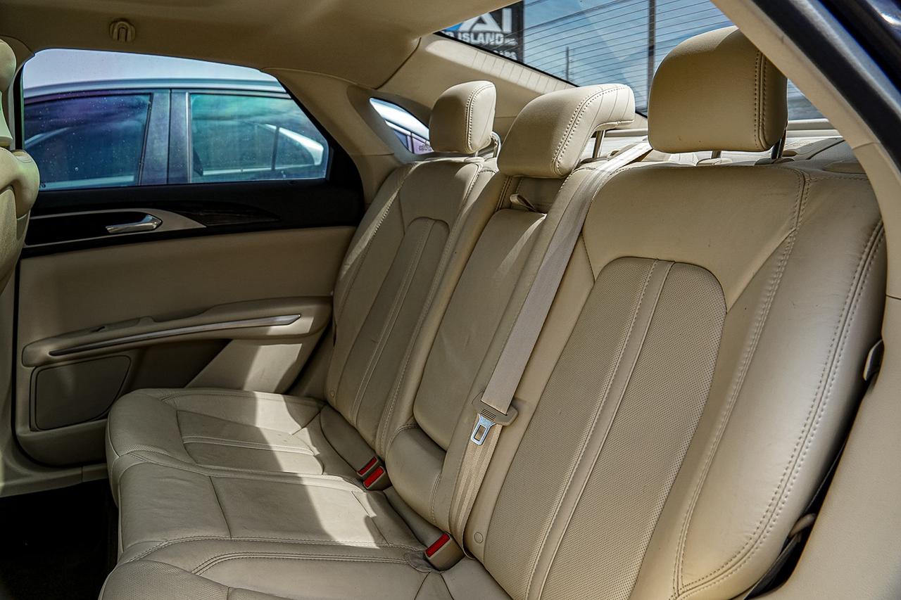 2014 Lincoln MKZ Reserve 3.7 AWD |NAVI|SUNROOF|LEATHER INT| HEATED| Photo