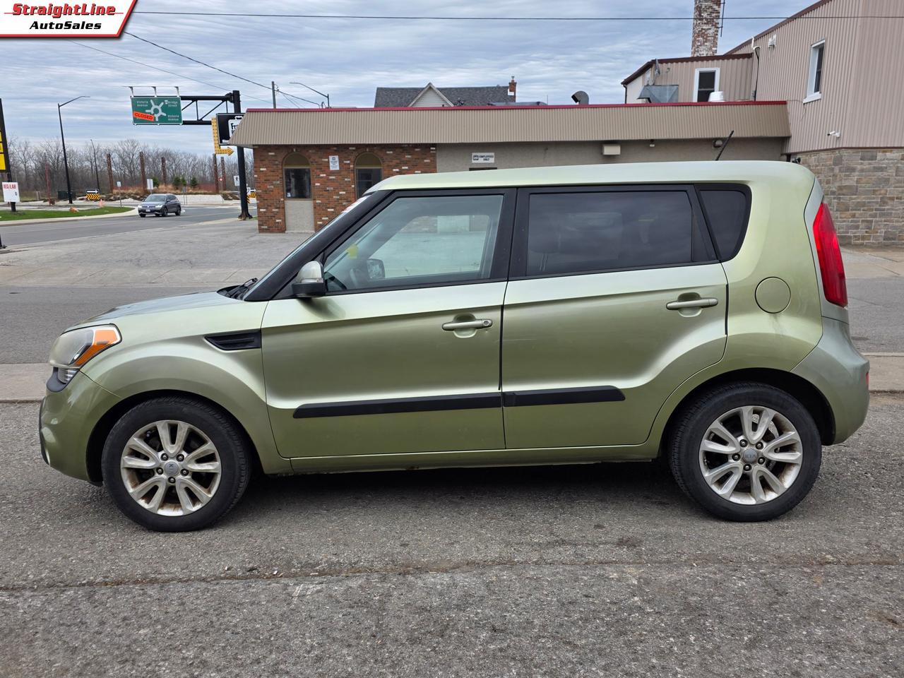 2012 Kia Soul + Photo