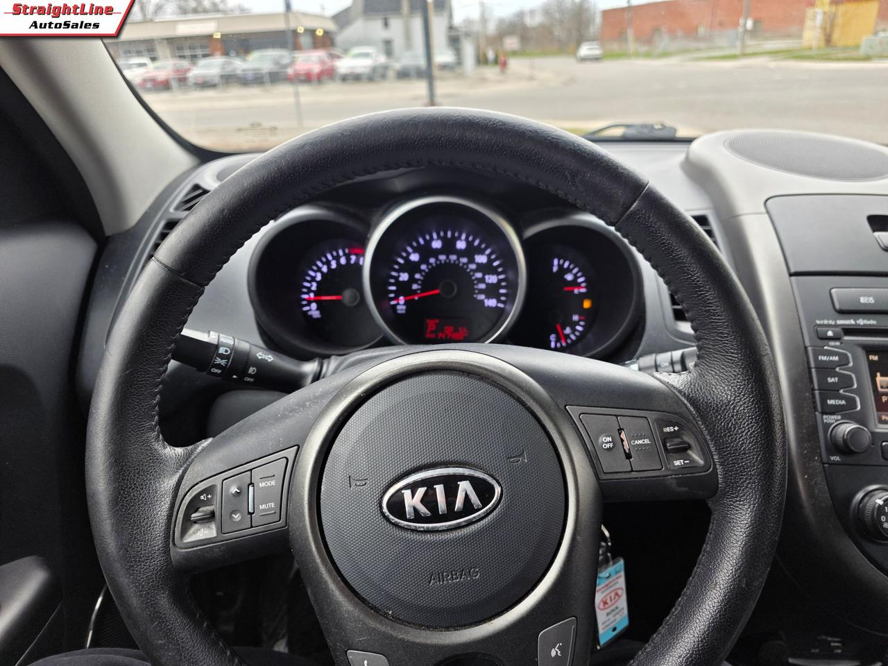 2012 Kia Soul + Photo