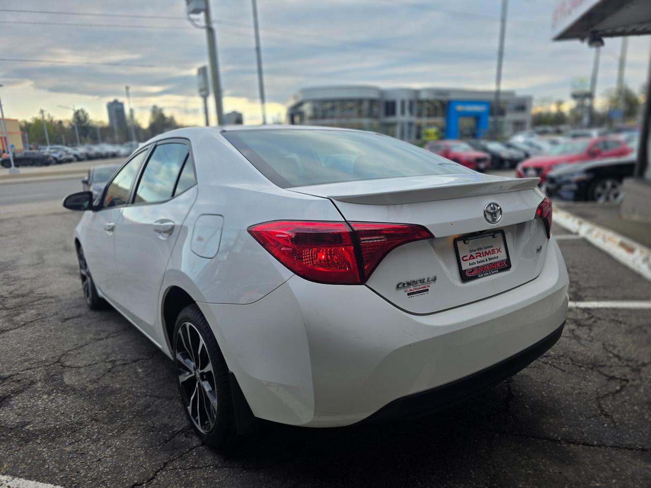 2018 Toyota Corolla SE Sunroof | BSM | TSS | Heated Steering | Heated Seats Photo2