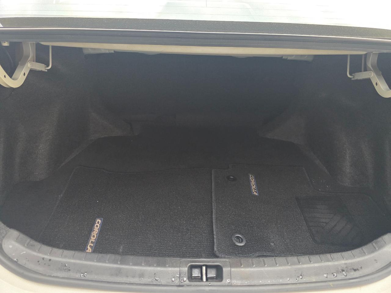 2018 Toyota Corolla SE Sunroof | BSM | TSS | Heated Steering | Heated Seats Photo