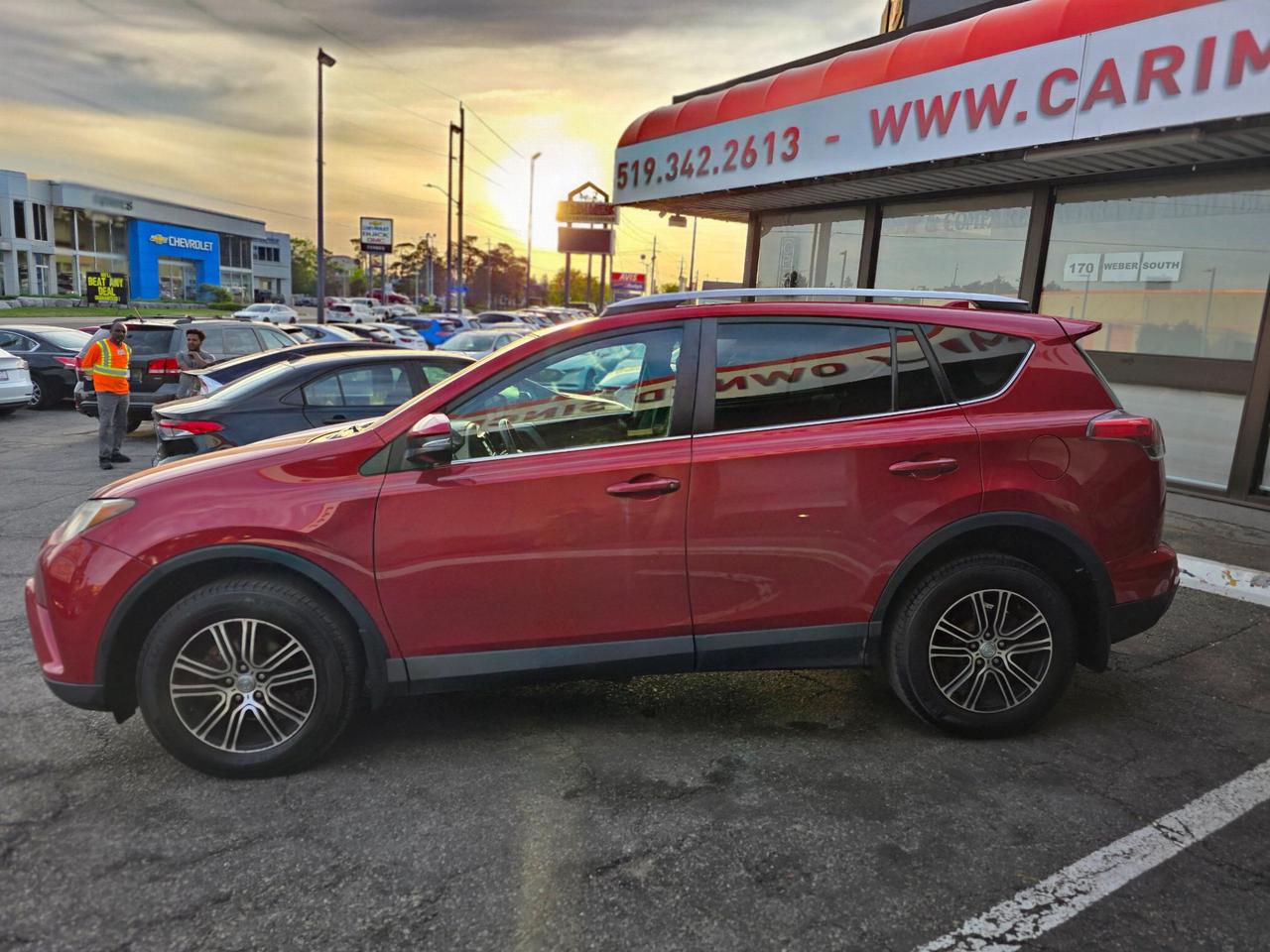 2016 Toyota RAV4 XLE ONE OWNER | ACCIDENT FREE | Sunroof | Backup Camera Photo