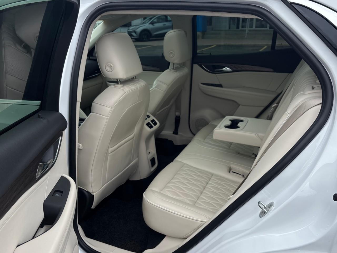 2022 Buick Envision Avenir Photo