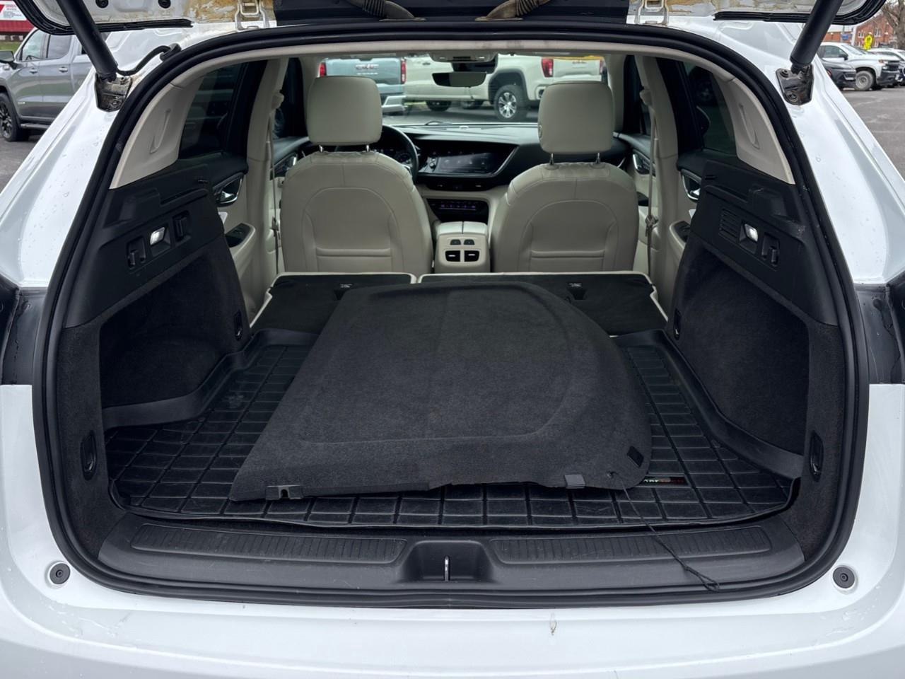 2022 Buick Envision Avenir Photo