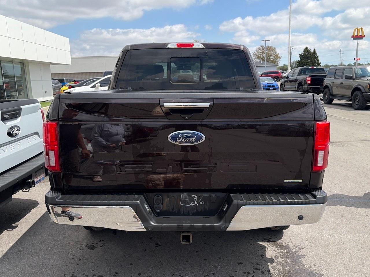 2019 Ford F-150 Lariat 4WD SuperCrew 5.5' Box Photo