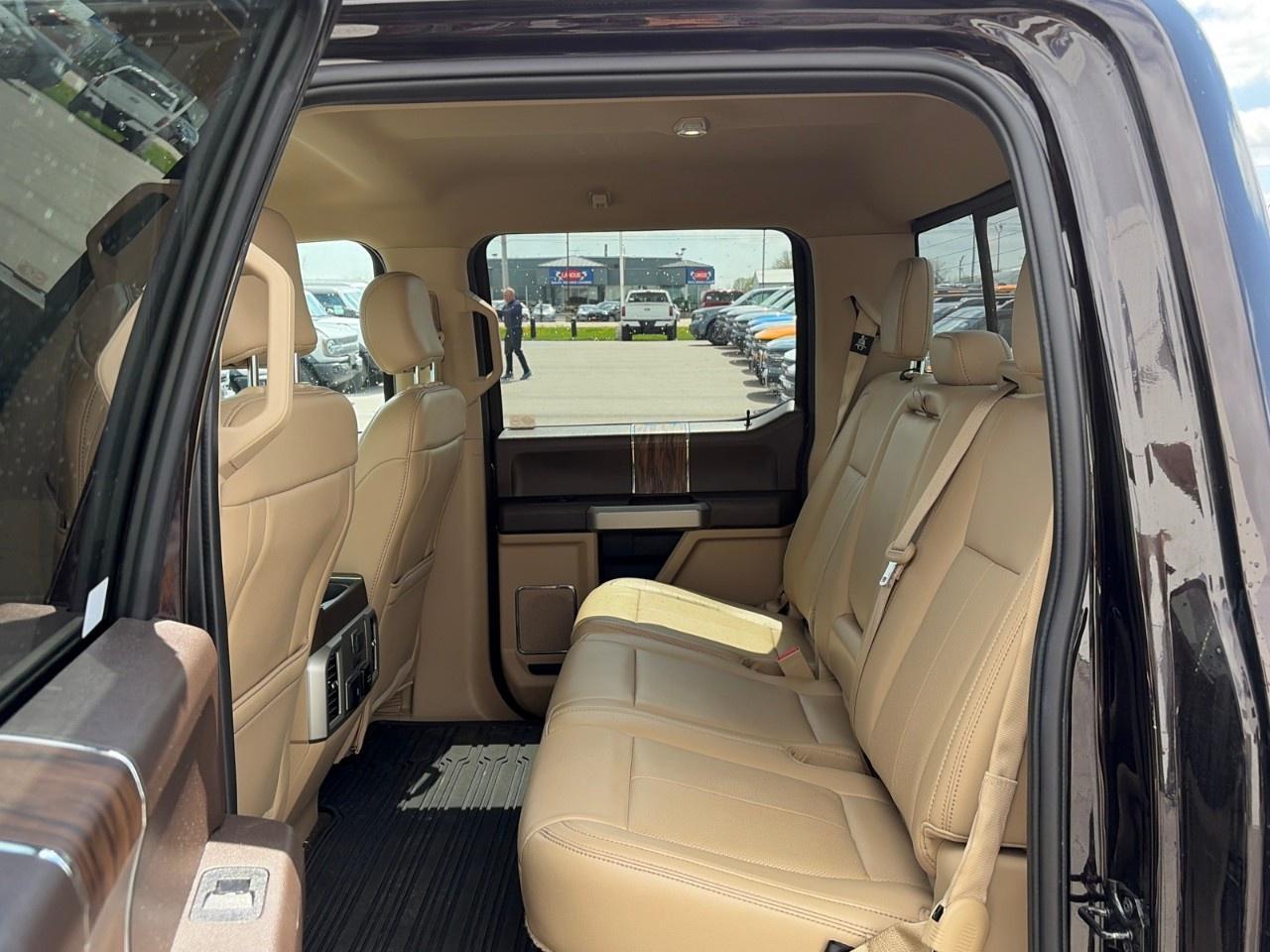 2019 Ford F-150 Lariat 4WD SuperCrew 5.5' Box Photo