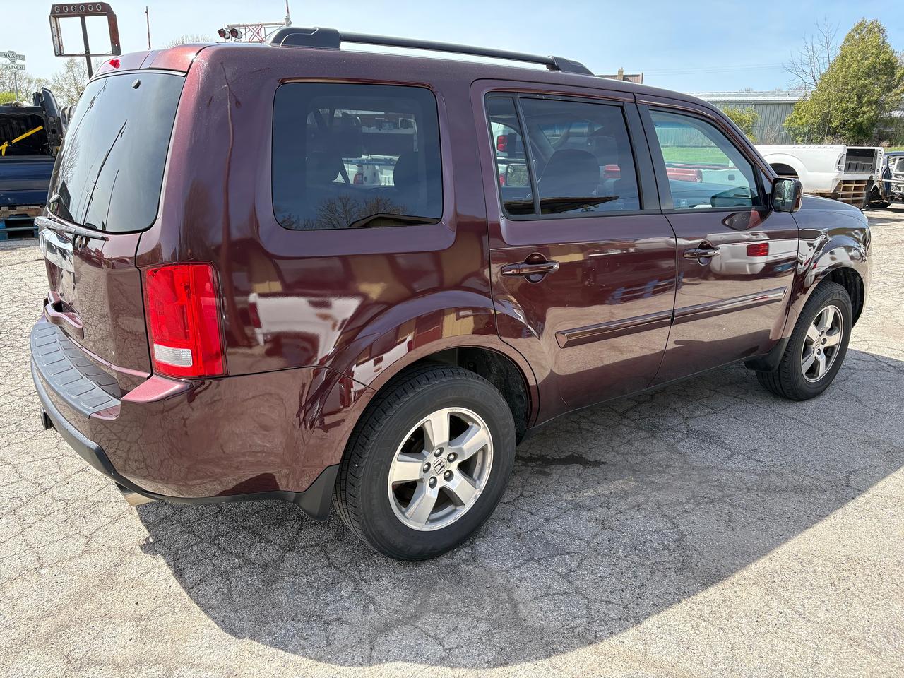 2010 Honda Pilot EX-L Photo2