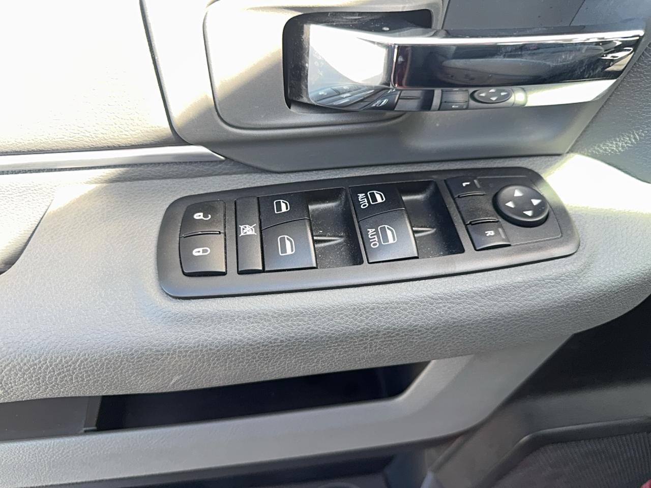 2019 RAM 1500 Classic SLT Photo