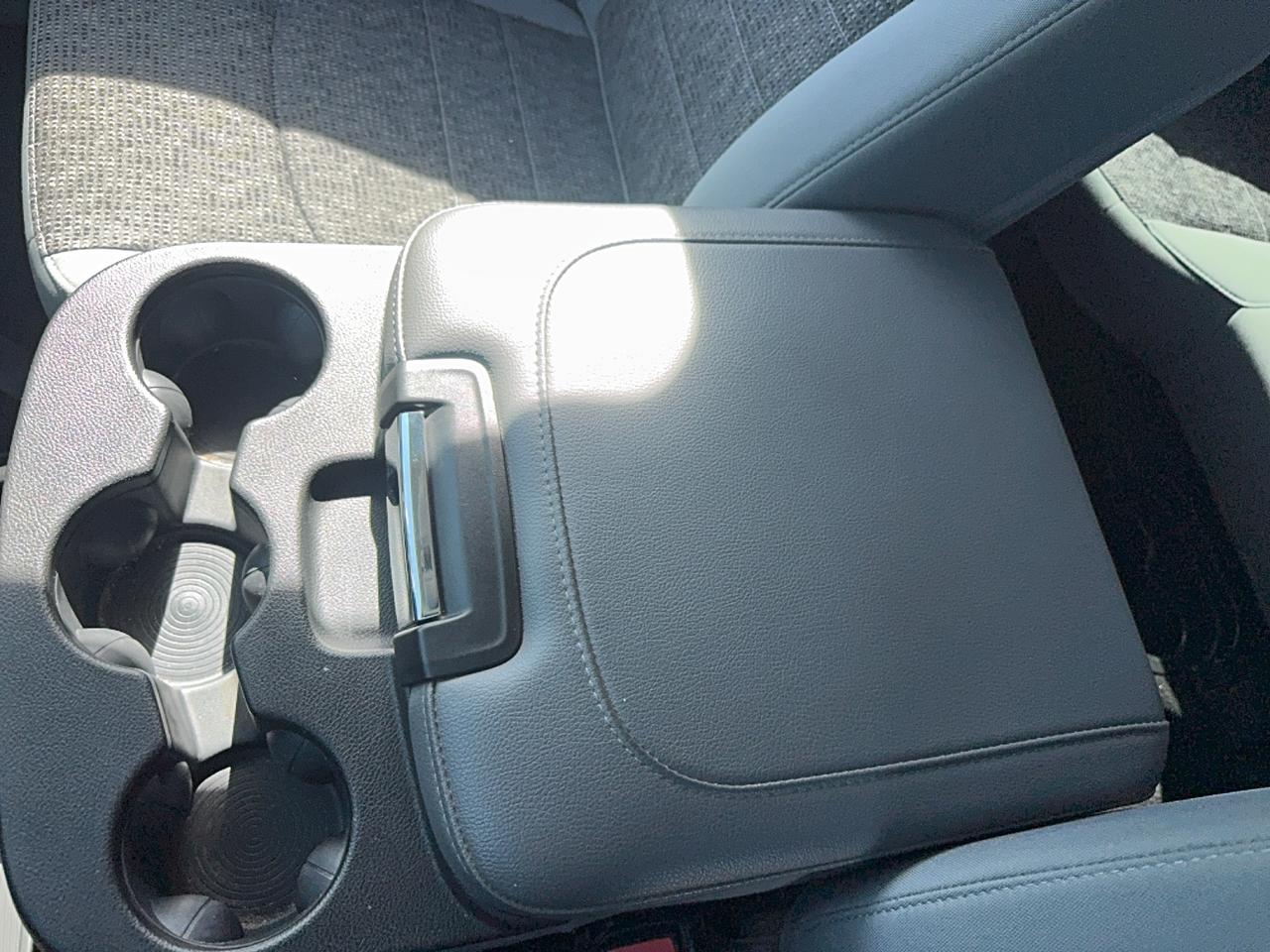 2019 RAM 1500 Classic SLT Photo