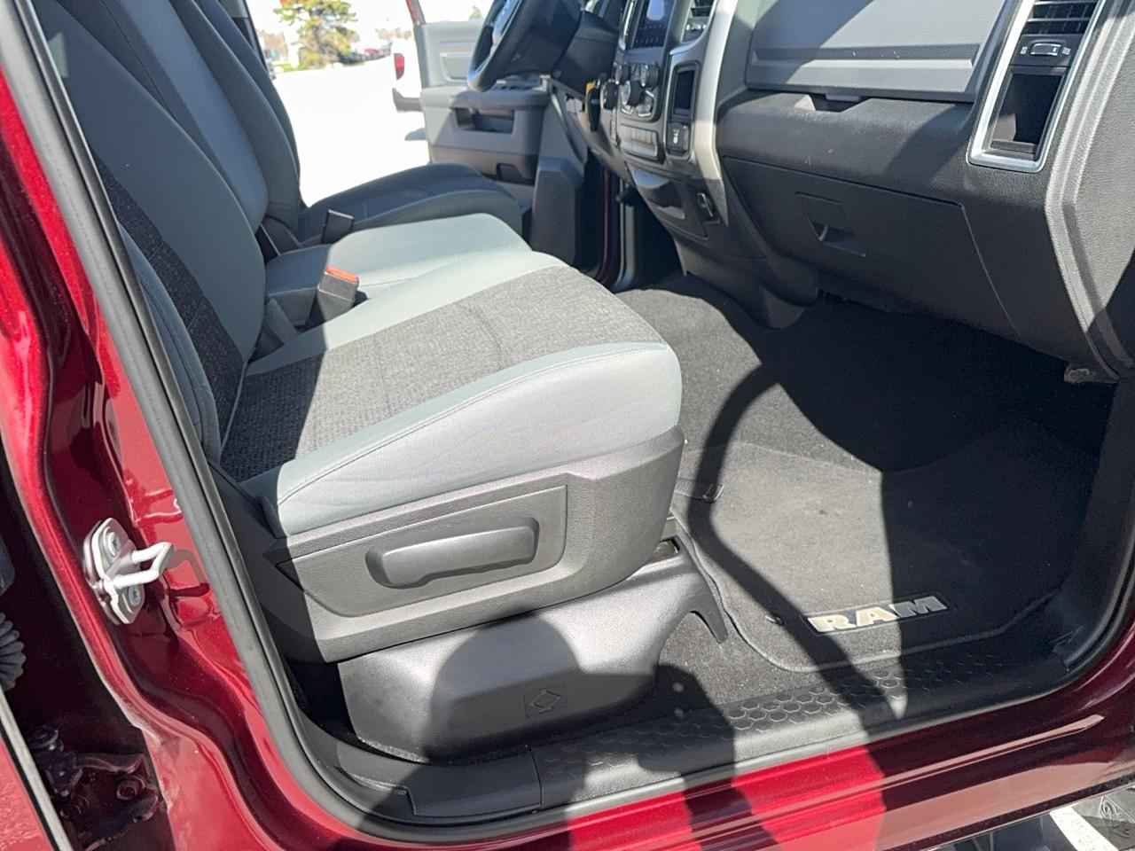 2019 RAM 1500 Classic SLT Photo