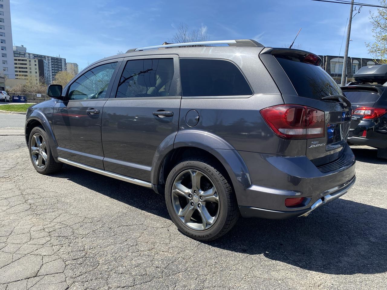 2015 Dodge Journey Crossroad/7 Passenger/Leather/Sunroof/Bckup Camera Photo