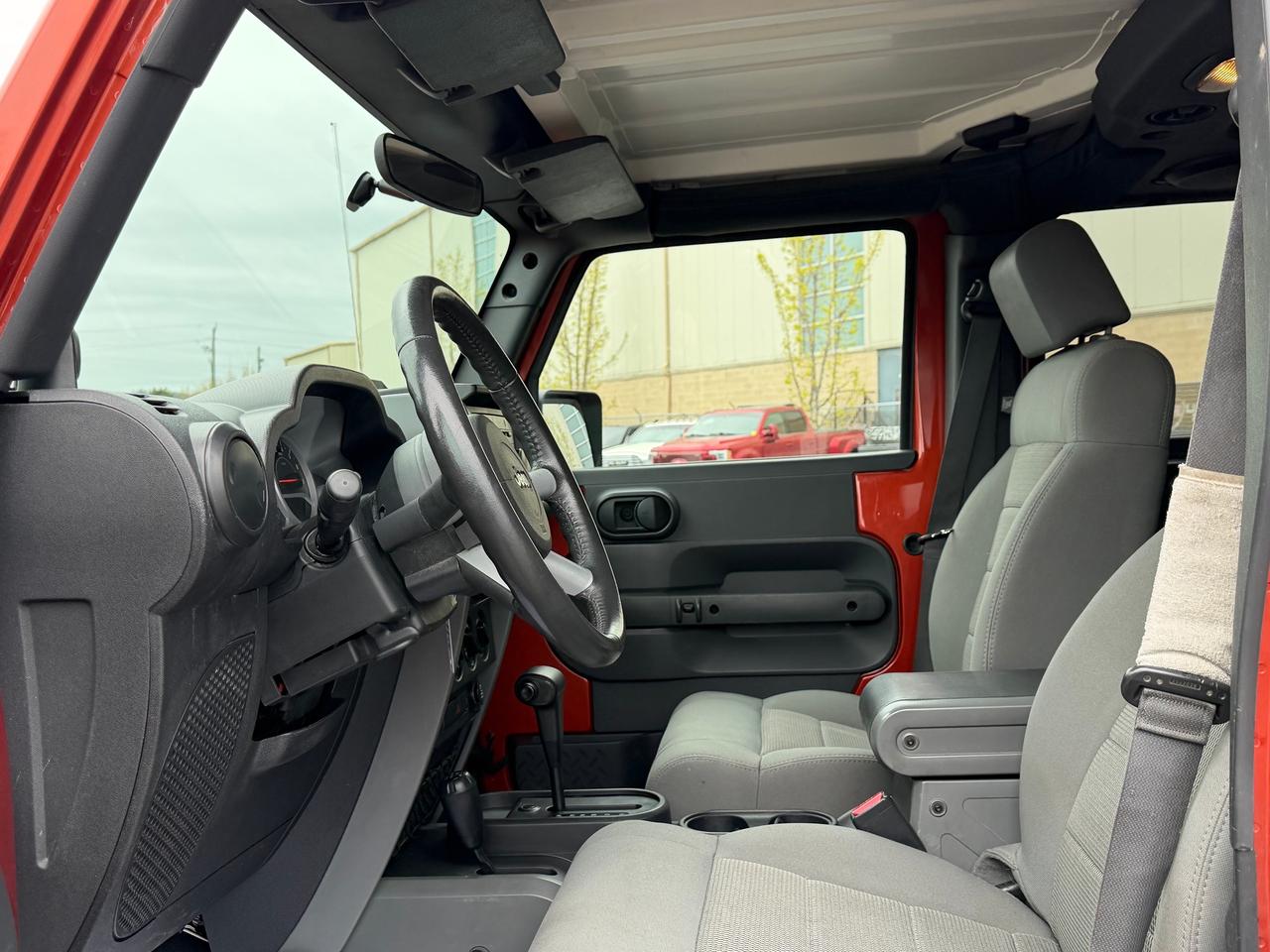 2009 Jeep Wrangler Sahara UNLIMITED **ONE OWNER** Photo