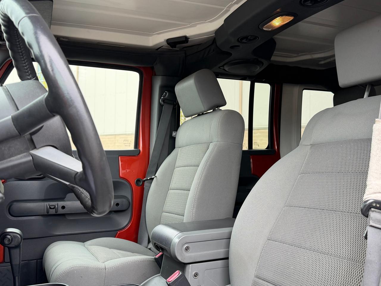 2009 Jeep Wrangler Sahara UNLIMITED **ONE OWNER** Photo