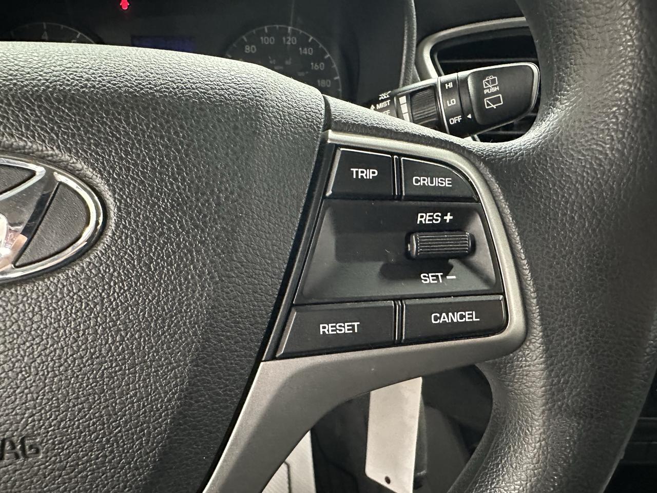 2019 Hyundai Accent Preferred Photo16