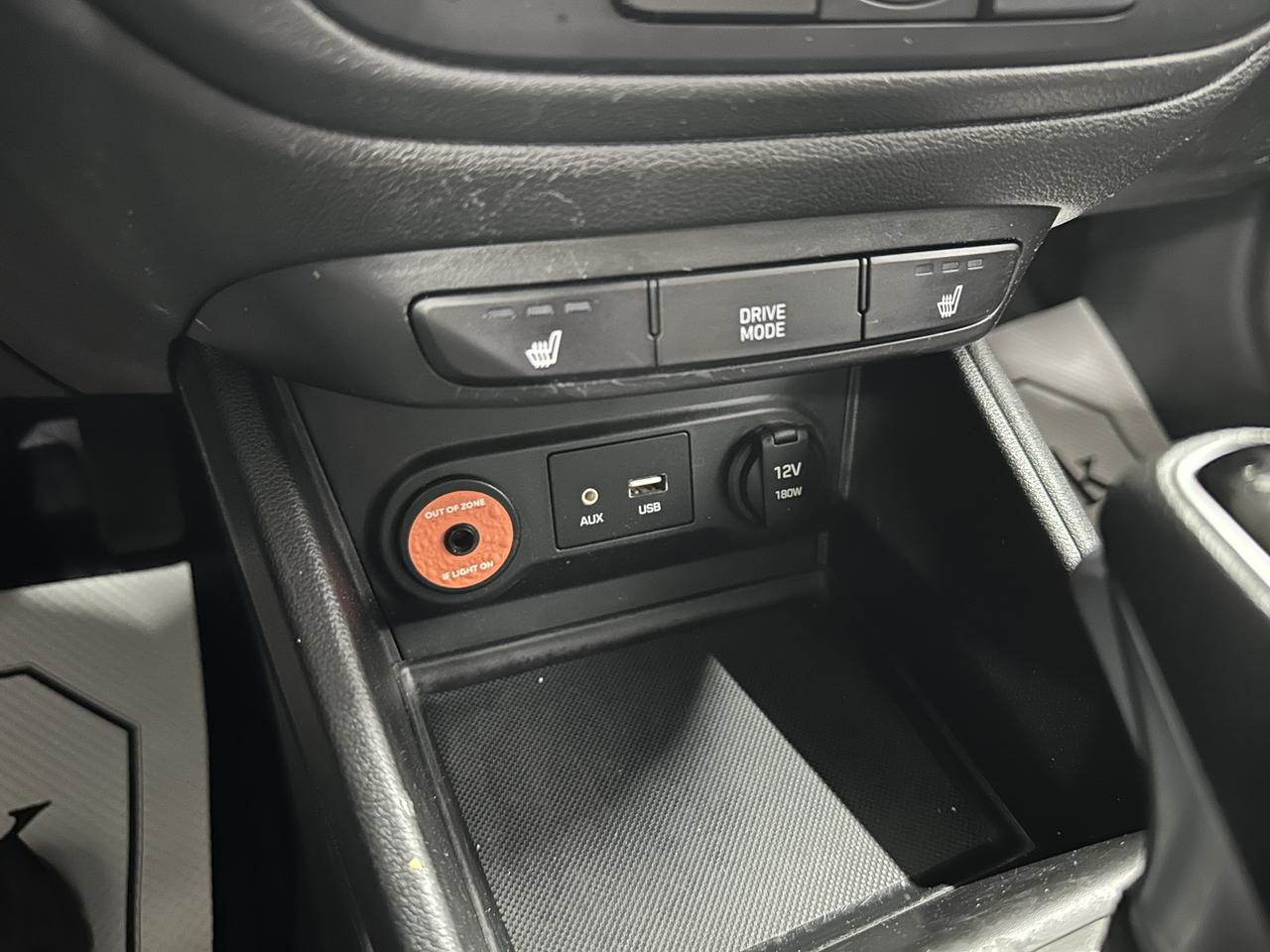 2019 Hyundai Accent Preferred Photo40